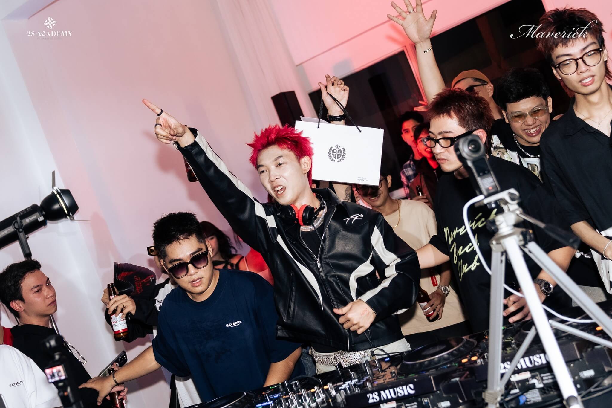 day-dj-tphcm-cho-o-dau