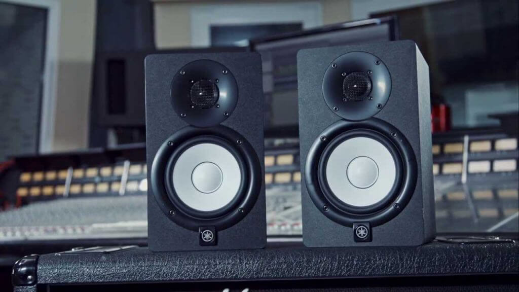 review-loa-kiem-am-yamaha-hs5-ve-thiet-ke