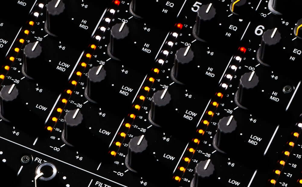 cach-dieu-chinh-dung-eq-trong-dj