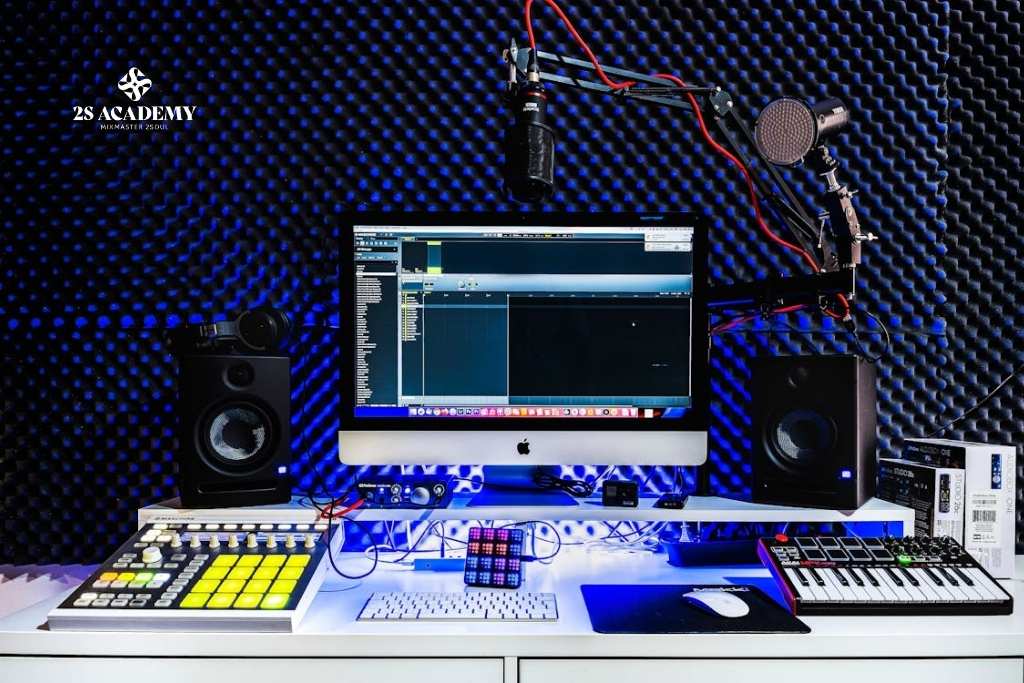 hoc-danh-dj-online-co-hieu-qua-khong-2s