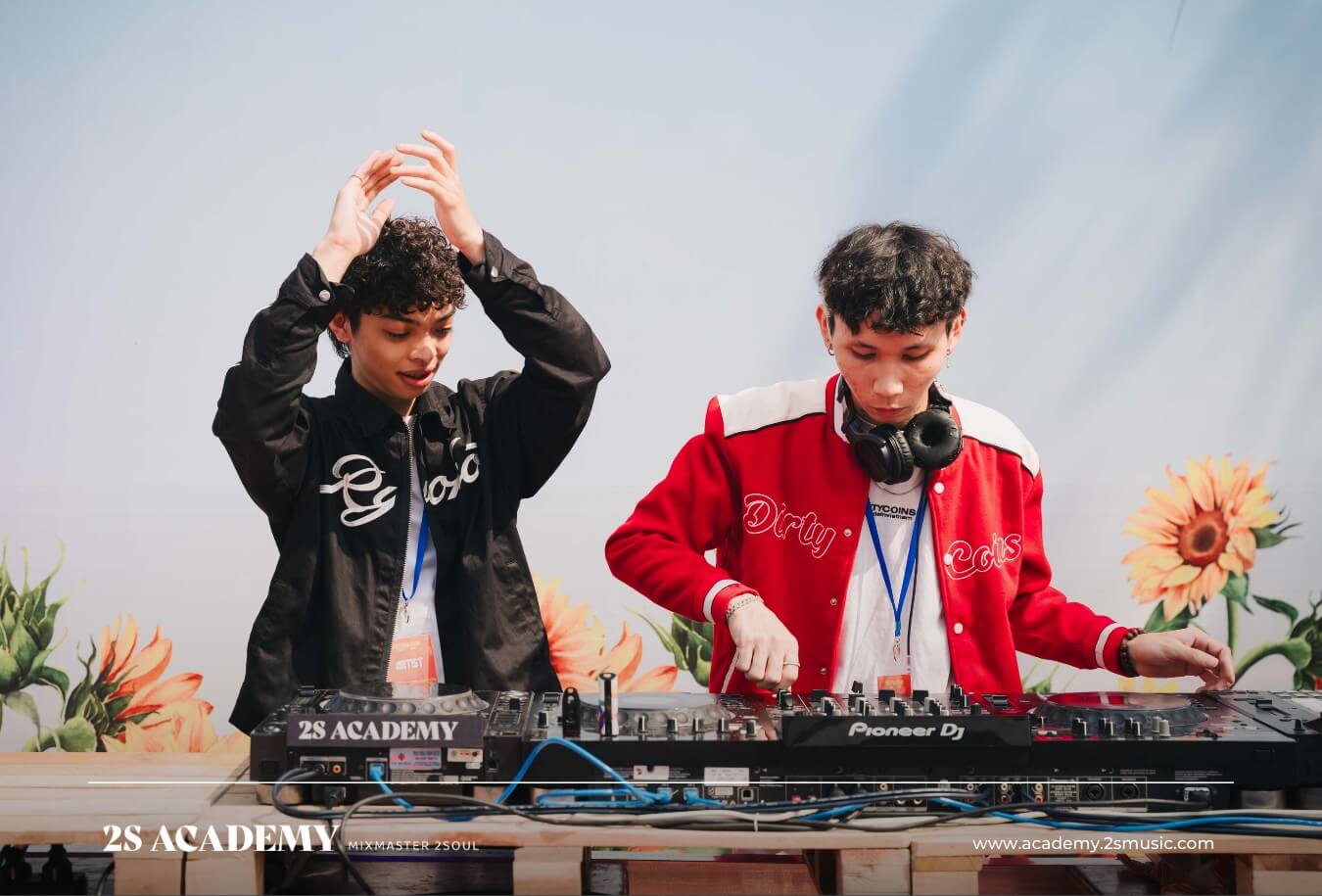 hoc-phi-dj-tai-tphcm-bao-nhieu