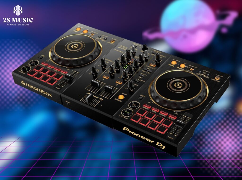 Pioneer-DJ-controller-Rekordbox