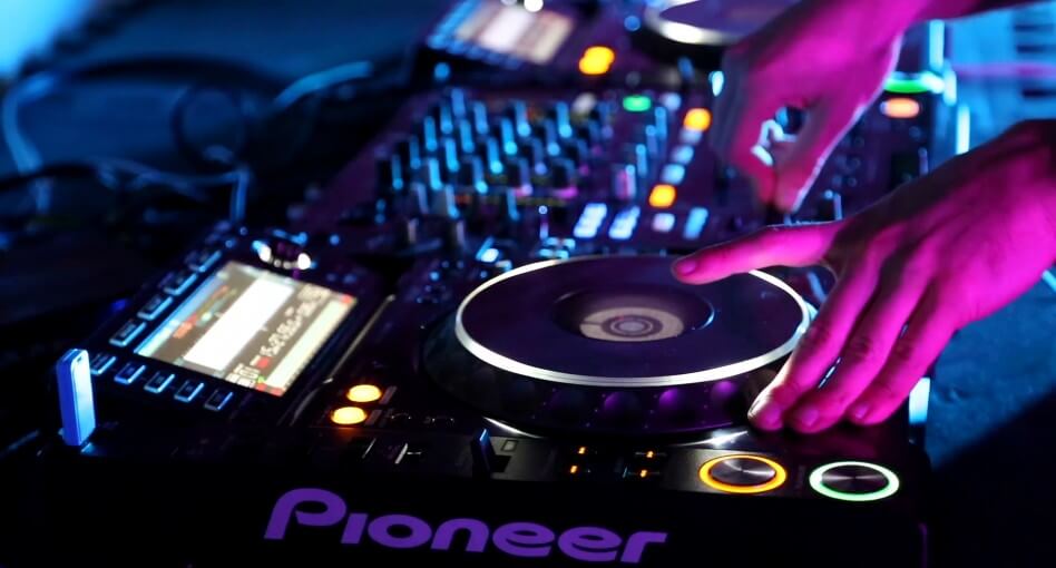 bo-effect-cho-dj-mua-o-dau