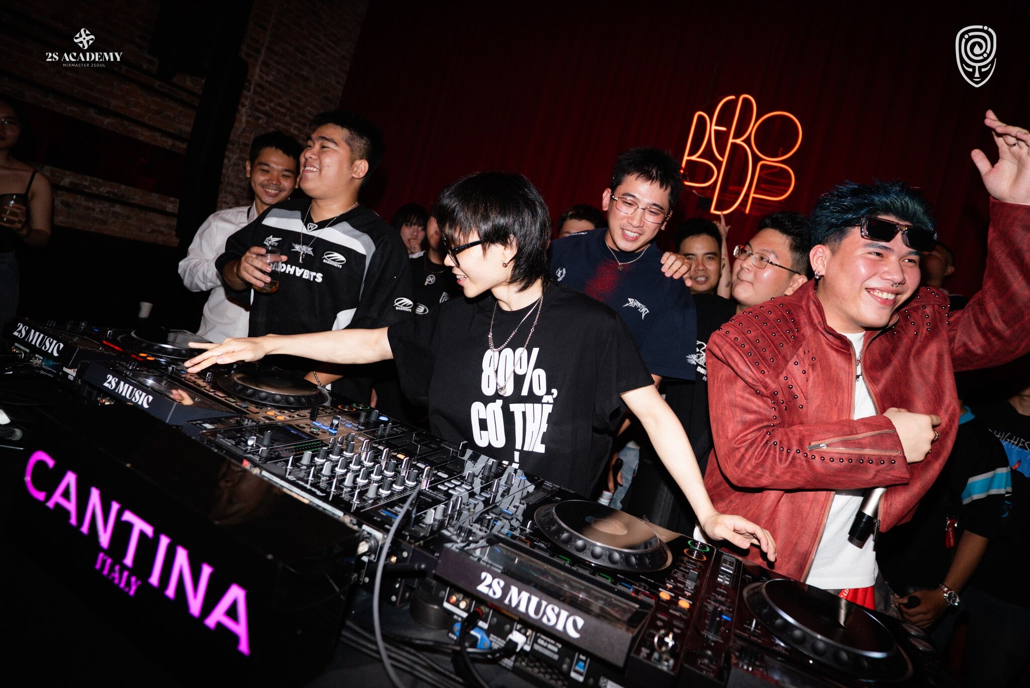 cach-cha-dia-dj-dung-cho-nguoi-moi