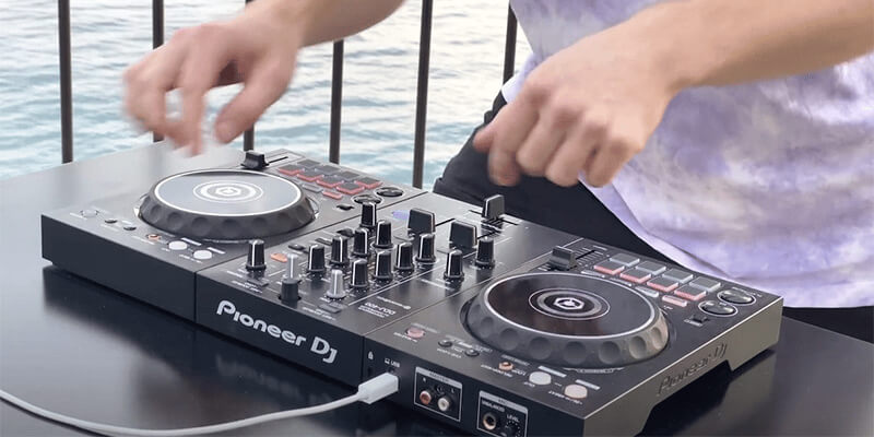 kha-nang-ket-noi-ban-dj-bluetooth