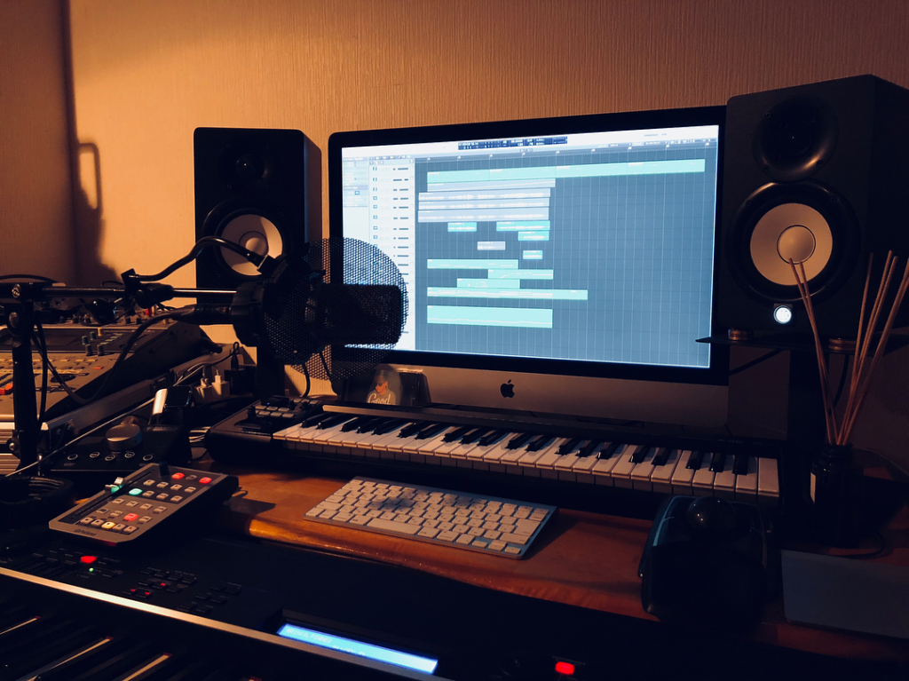 review-yamaha-hs5-loa-cho-dj-producer