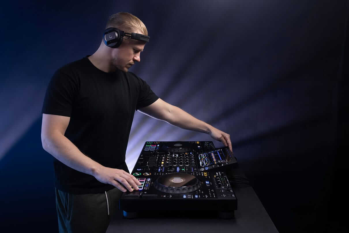 standalone-dj-controller-chinh-hang