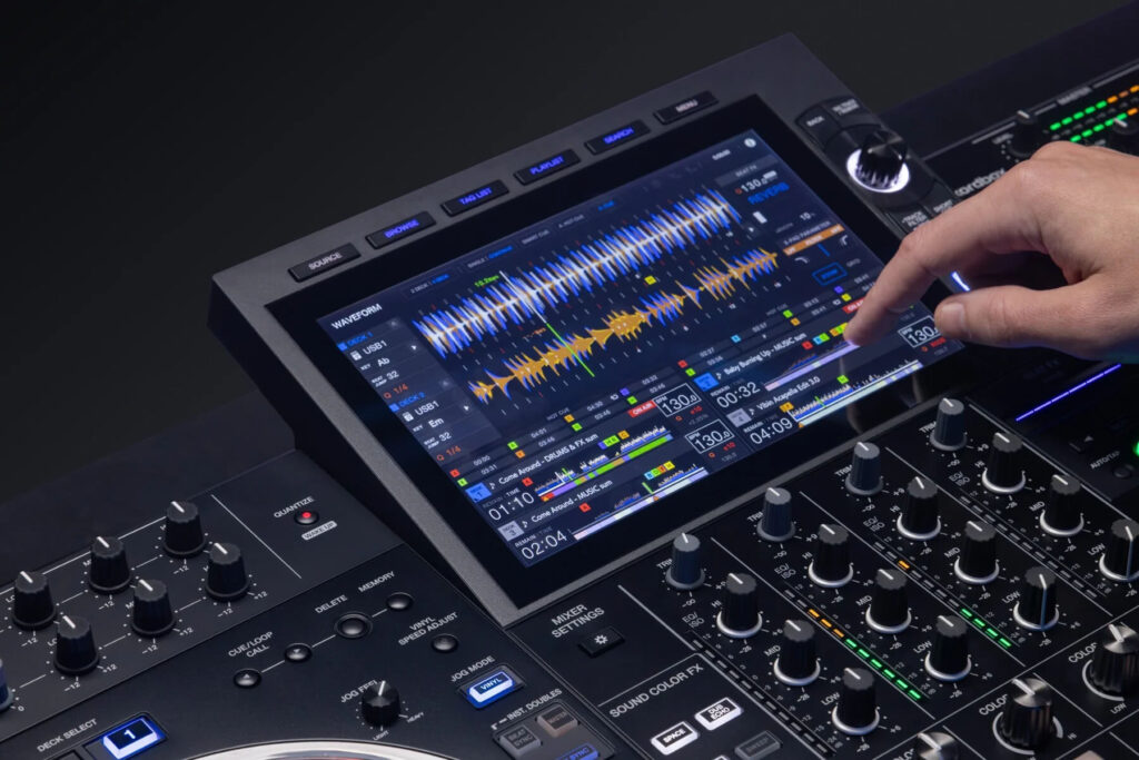 standalone-dj-controller-la-gi