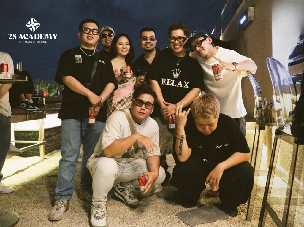 trung-tam-day-dj-tp-hcm-chuyen-nghiep